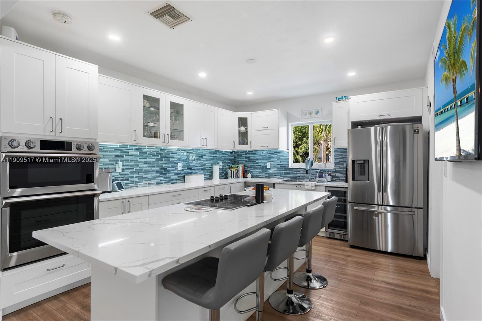 7940 Hawthorne Ave Miami Beach, FL 33141