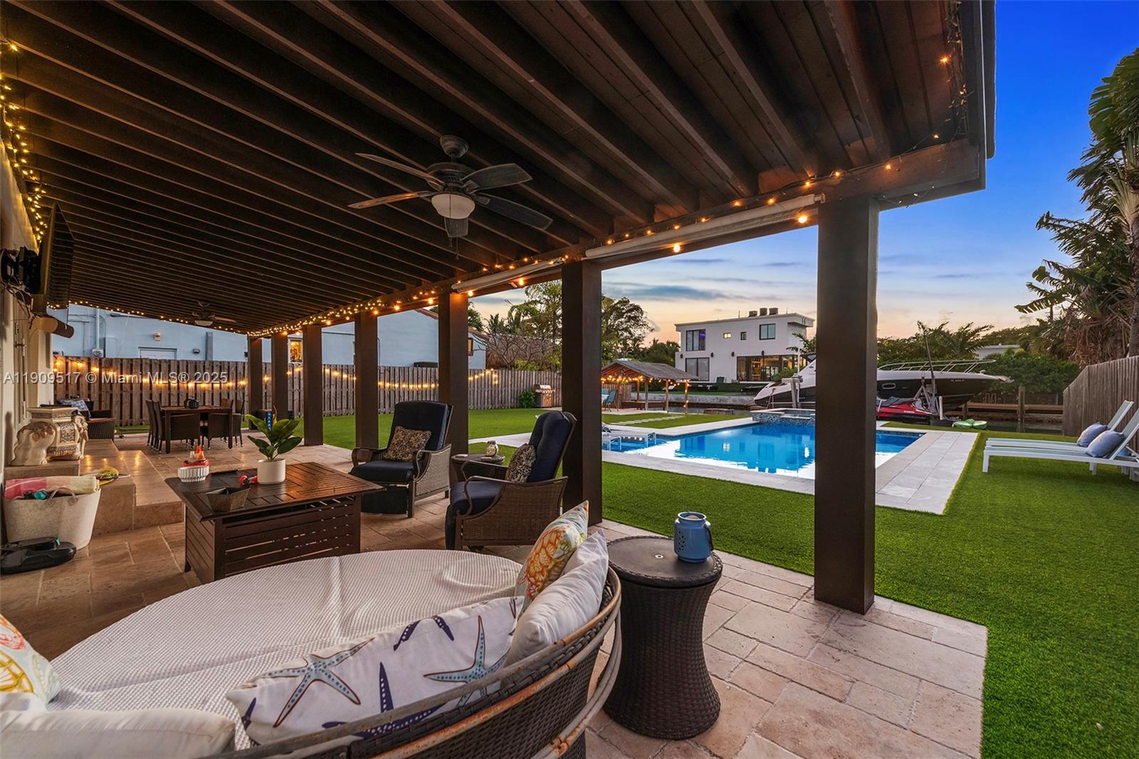 7940 Hawthorne Ave Miami Beach, FL 33141