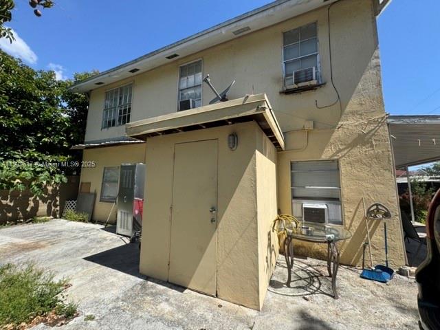 Undisclosed Address Miami, FL 33142