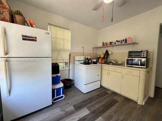 Undisclosed Address Miami, FL 33142