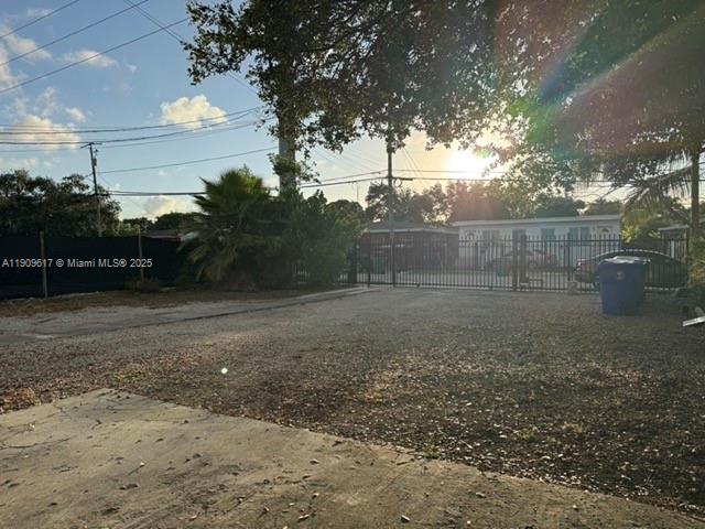 Undisclosed Address Miami, FL 33142