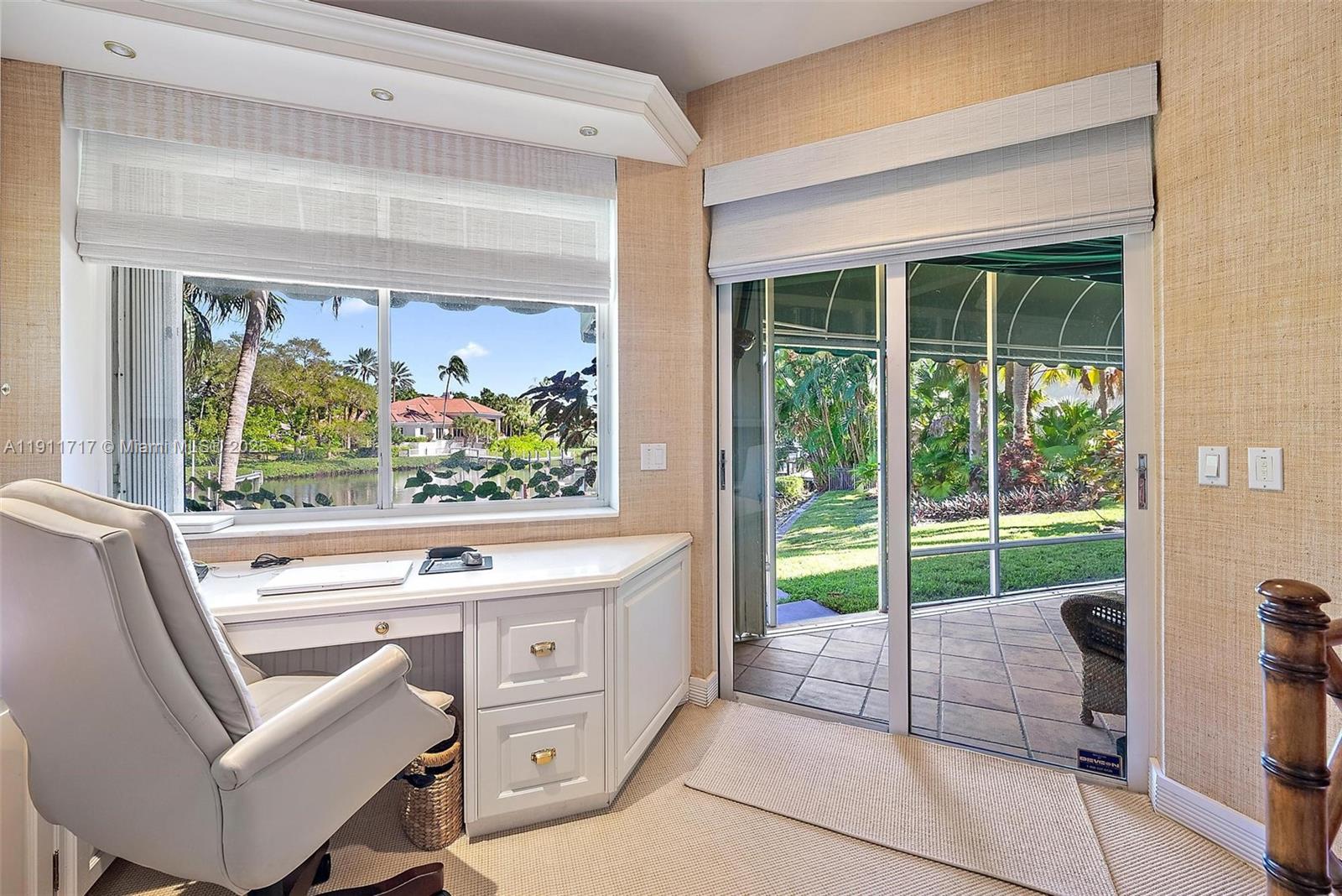 404 Mariner Dr Jupiter, FL 33477