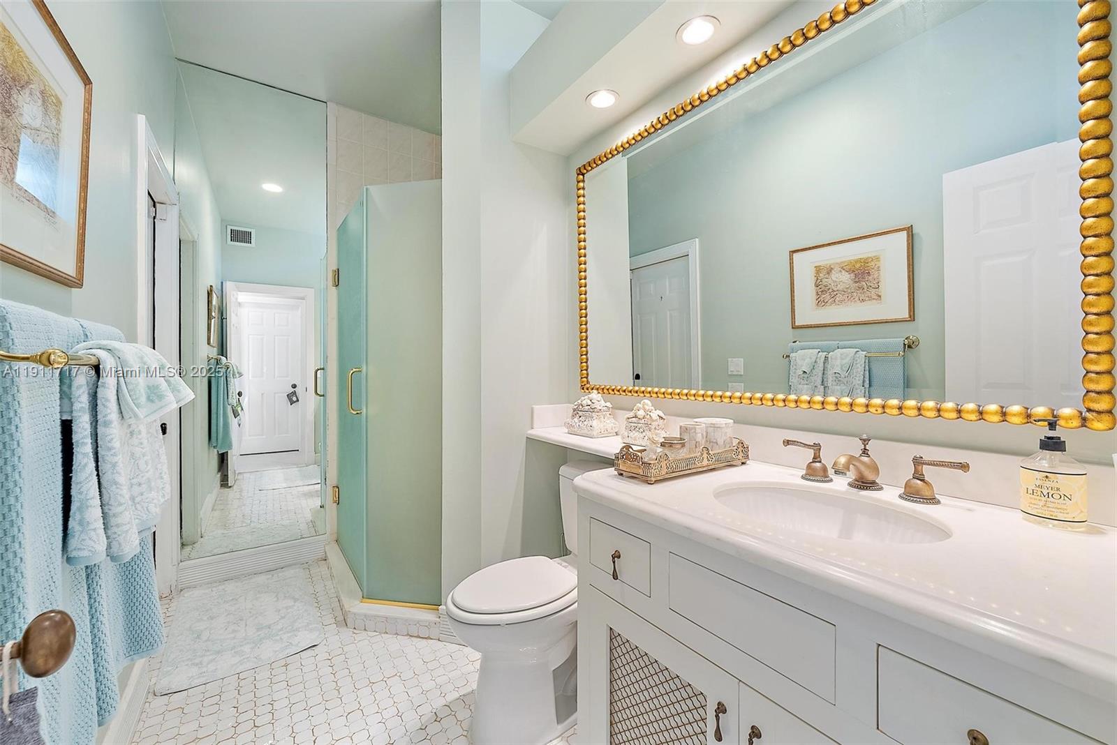 404 Mariner Dr Jupiter, FL 33477