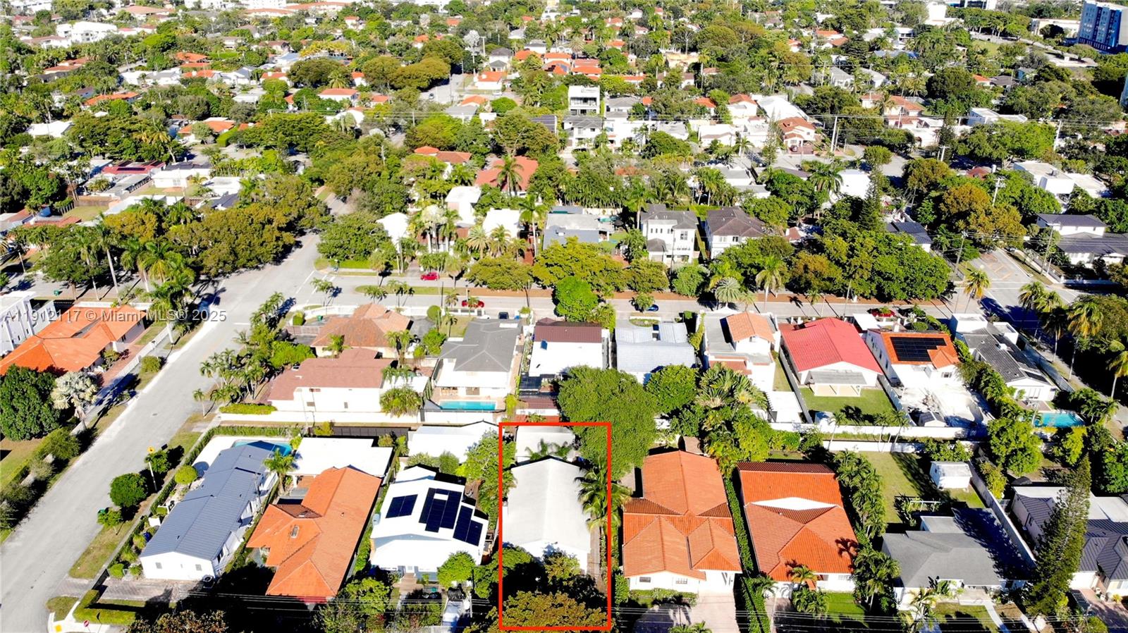 445 SW 24th Rd Miami, FL 33129