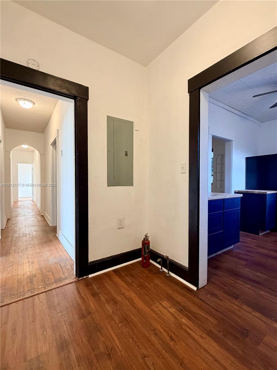 445 SW 24th Rd Miami, FL 33129