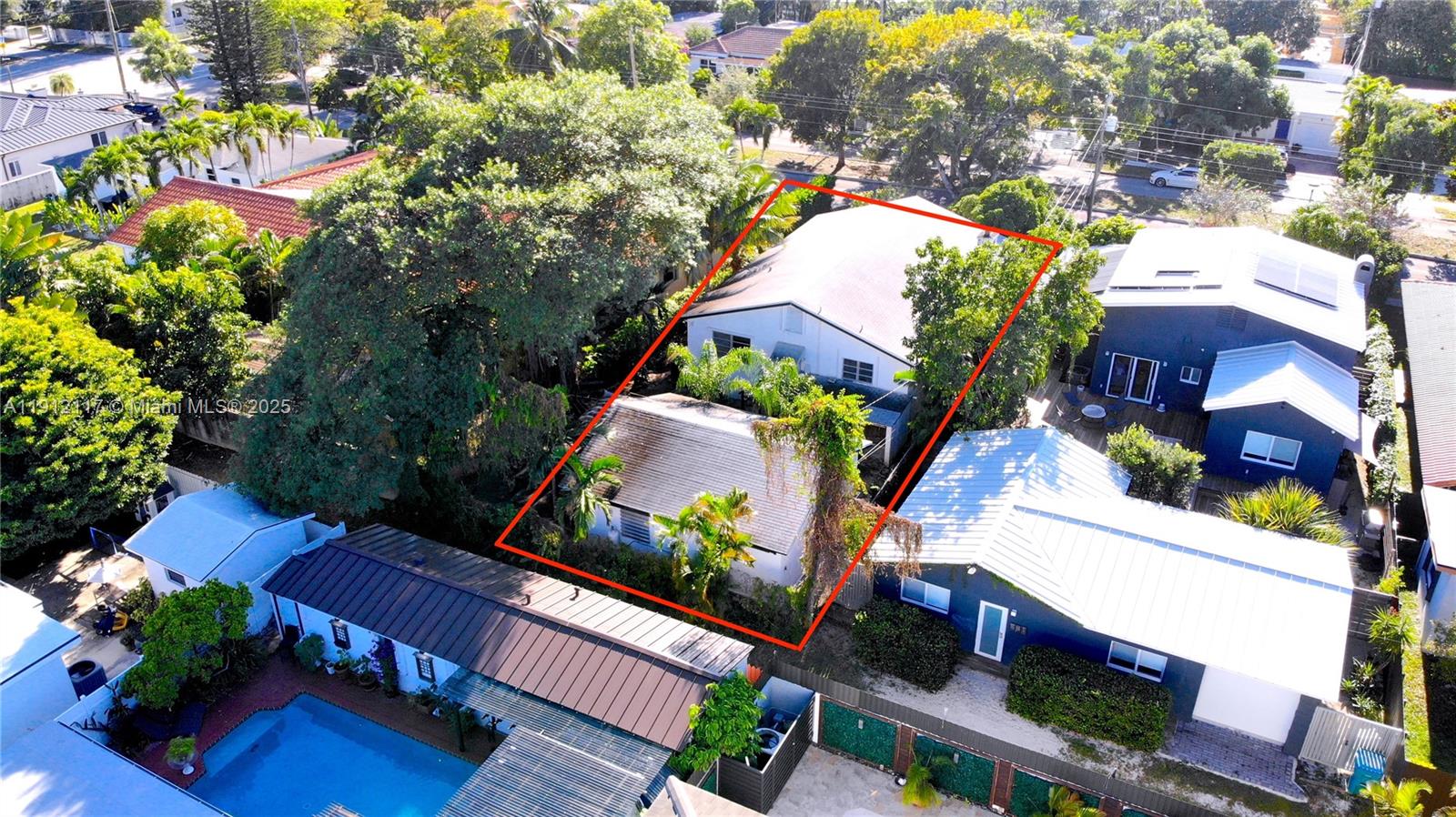 445 SW 24th Rd Miami, FL 33129