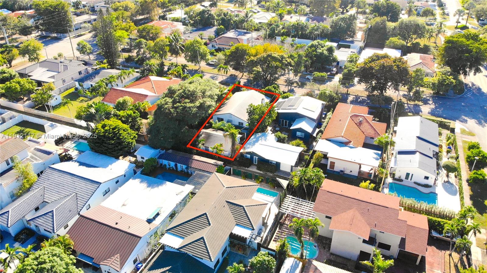 445 SW 24th Rd Miami, FL 33129