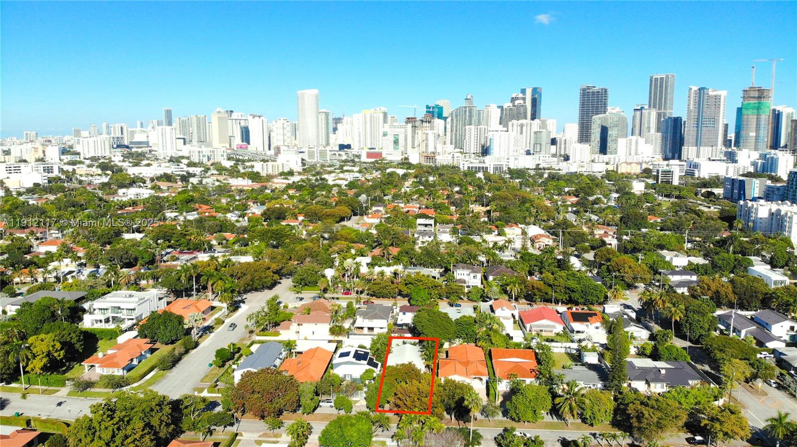 445 SW 24th Rd Miami, FL 33129