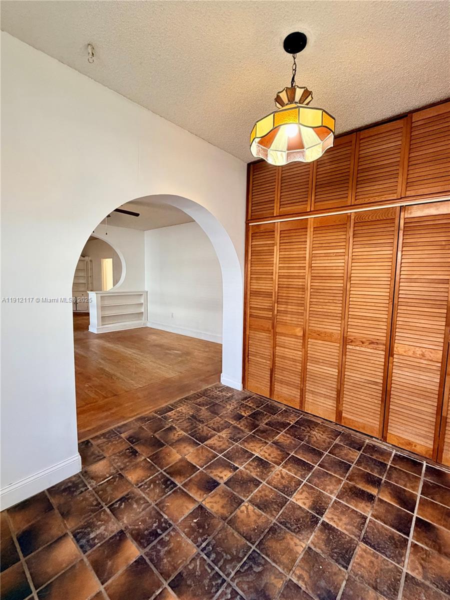 445 SW 24th Rd Miami, FL 33129