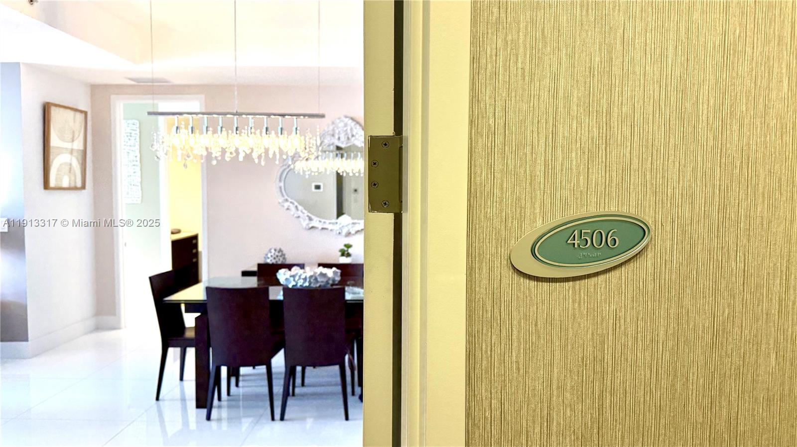 18201 Collins Ave #4506