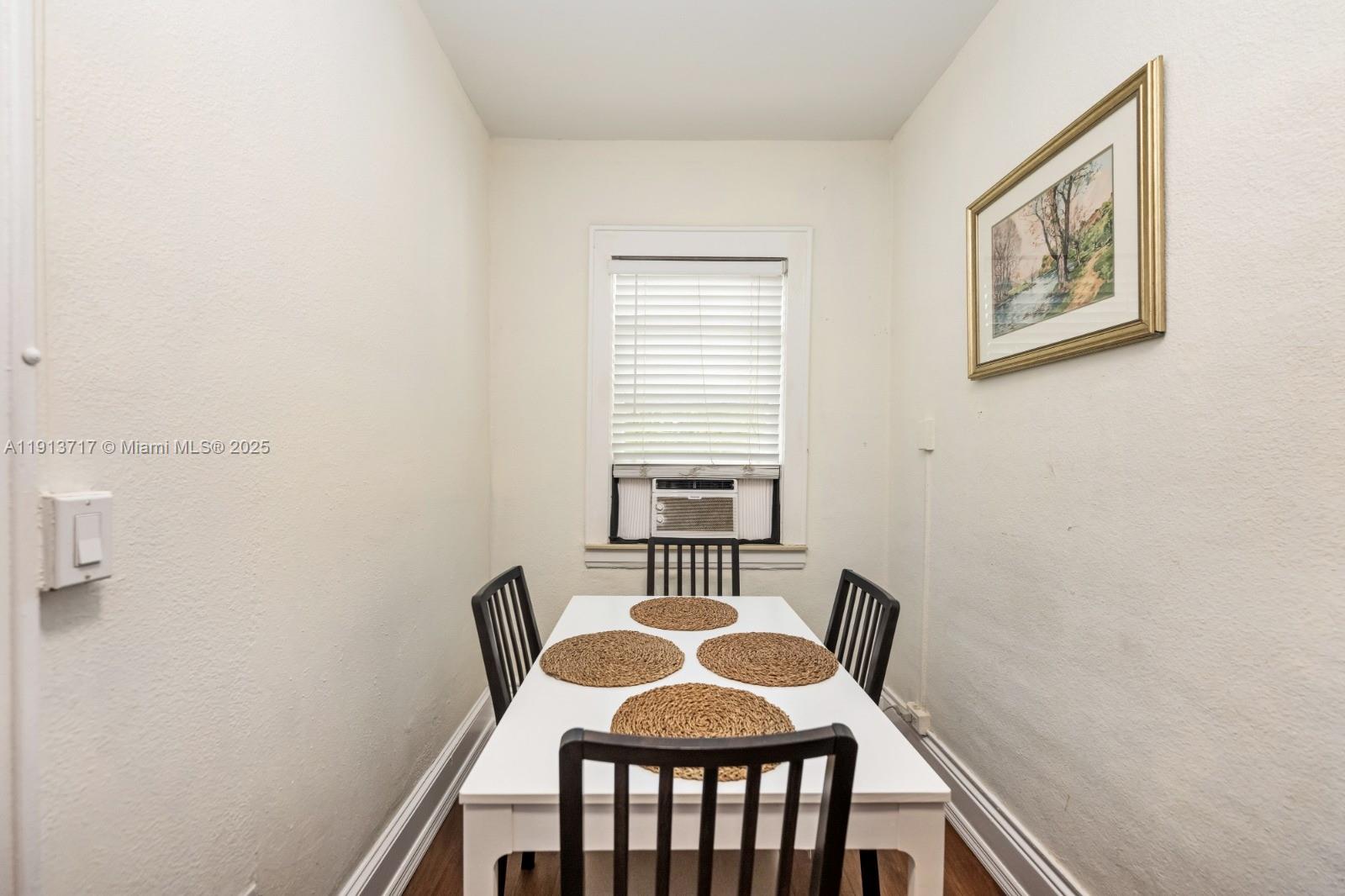 126 Mendoza Ave #5 Coral Gables, FL 33134