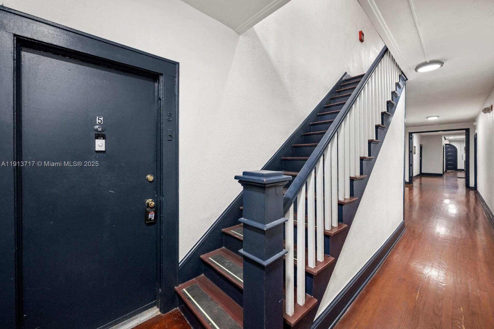 126 Mendoza Ave #5 Coral Gables, FL 33134