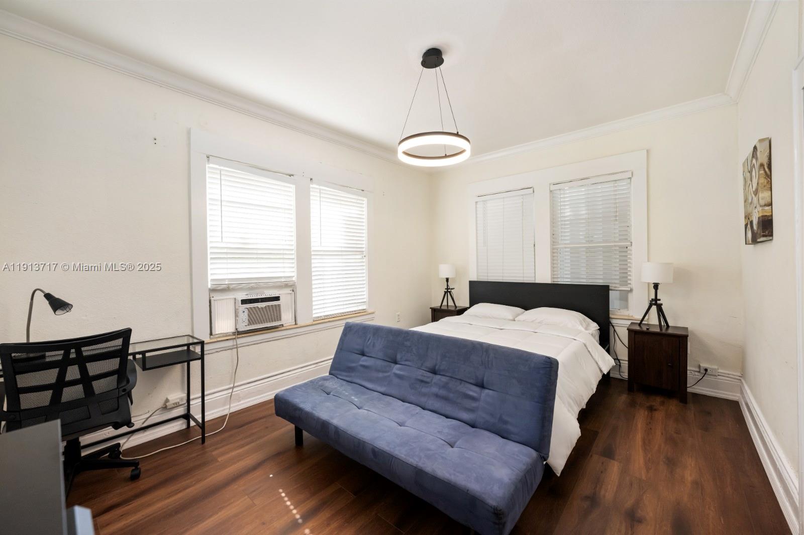 126 Mendoza Ave #5 Coral Gables, FL 33134