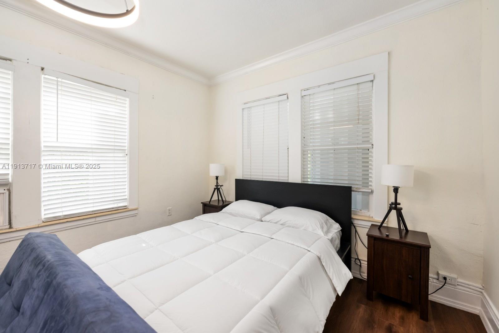 126 Mendoza Ave #5 Coral Gables, FL 33134