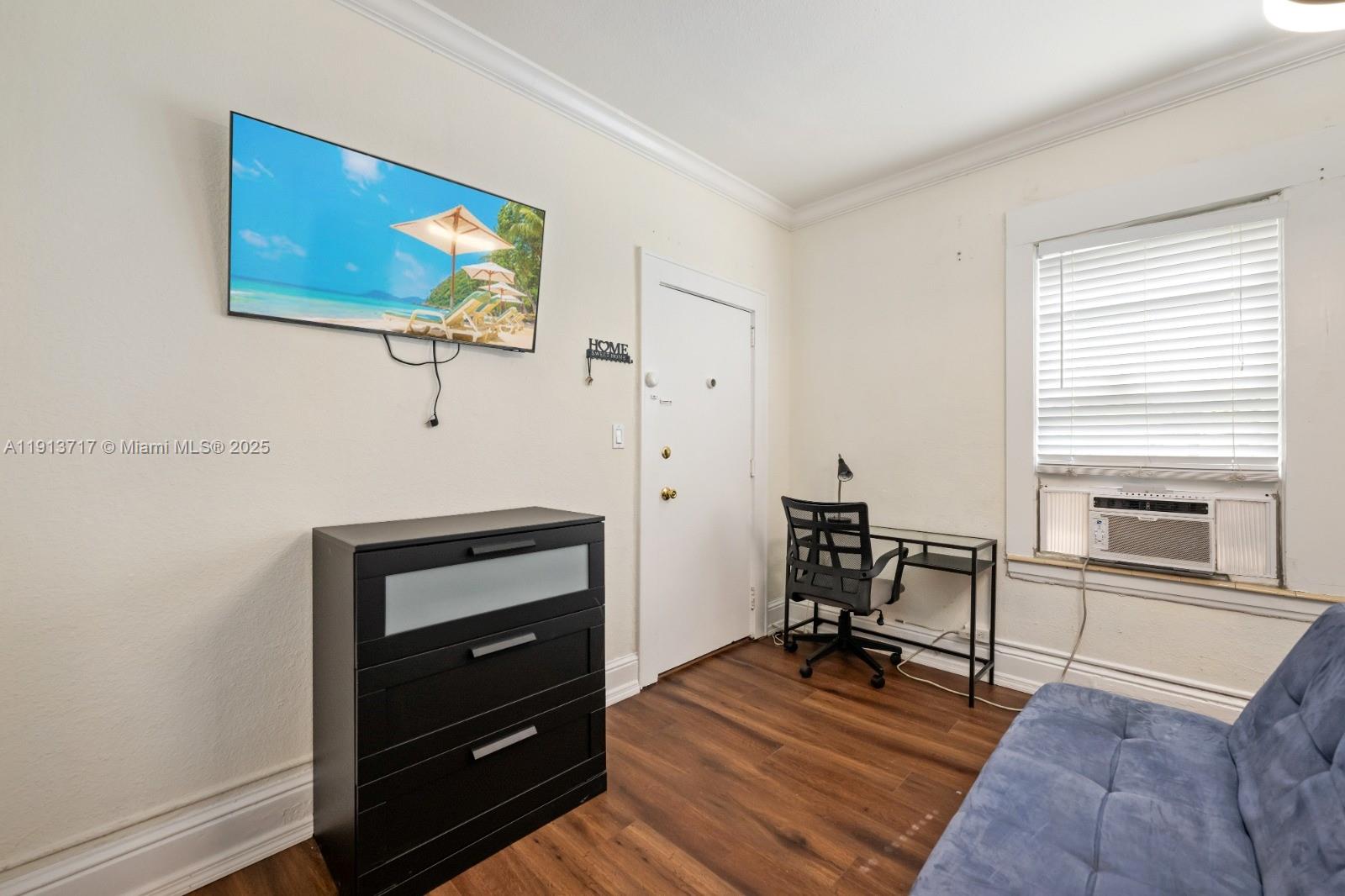 126 Mendoza Ave #5 Coral Gables, FL 33134