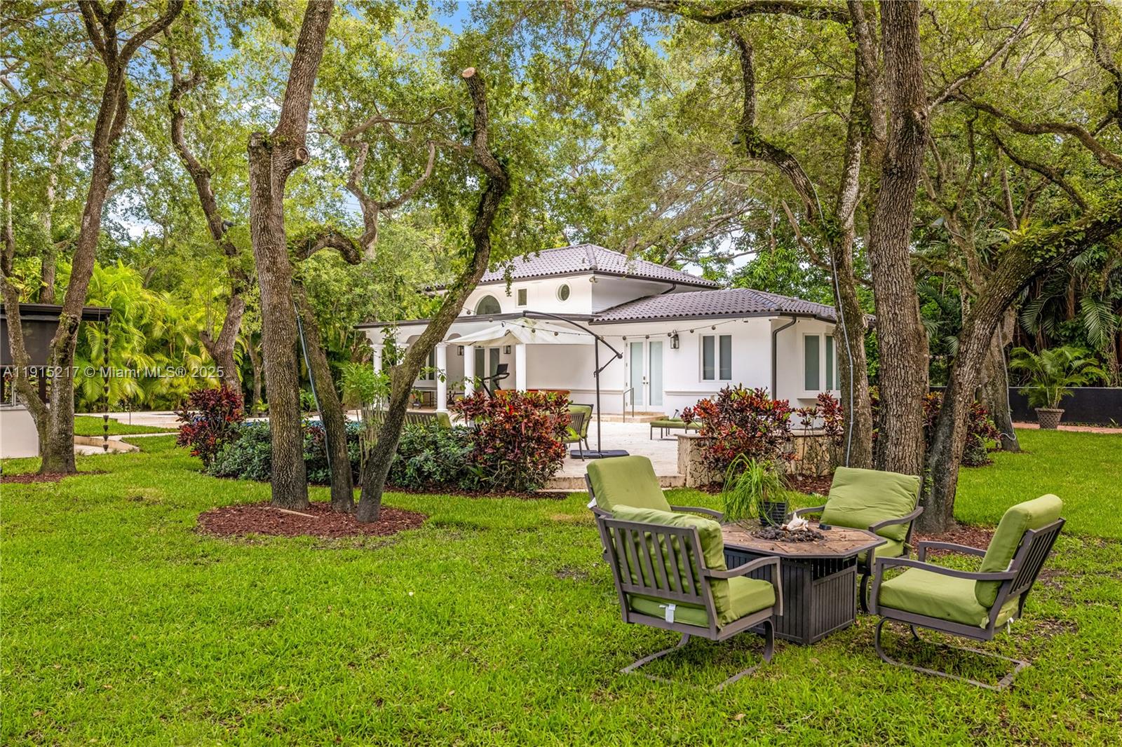 8941 SW 65th Ct #8941 Pinecrest, FL 33156