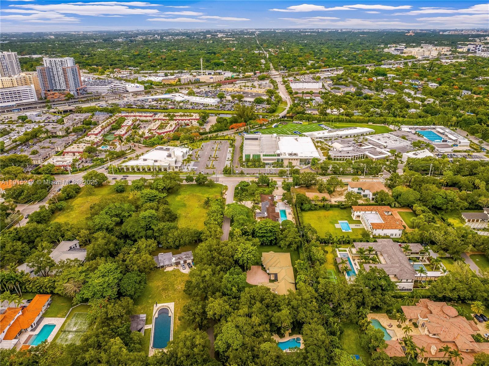 8941 SW 65th Ct #8941 Pinecrest, FL 33156