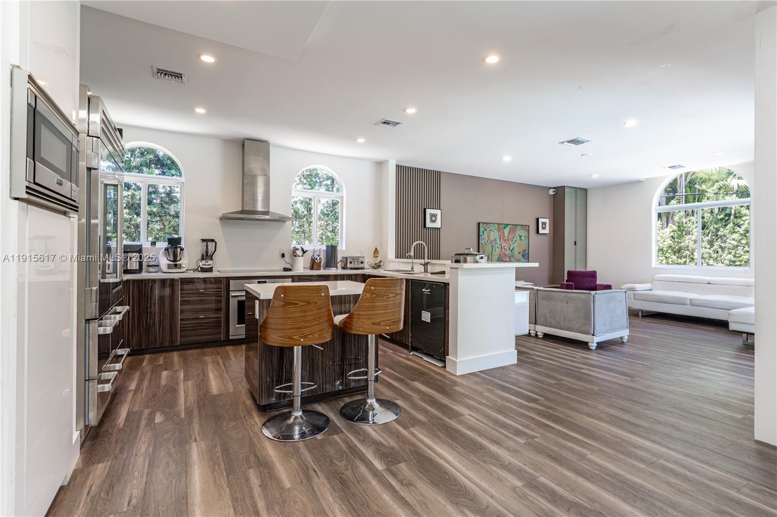 5978 Alton Rd Miami Beach, FL 33140