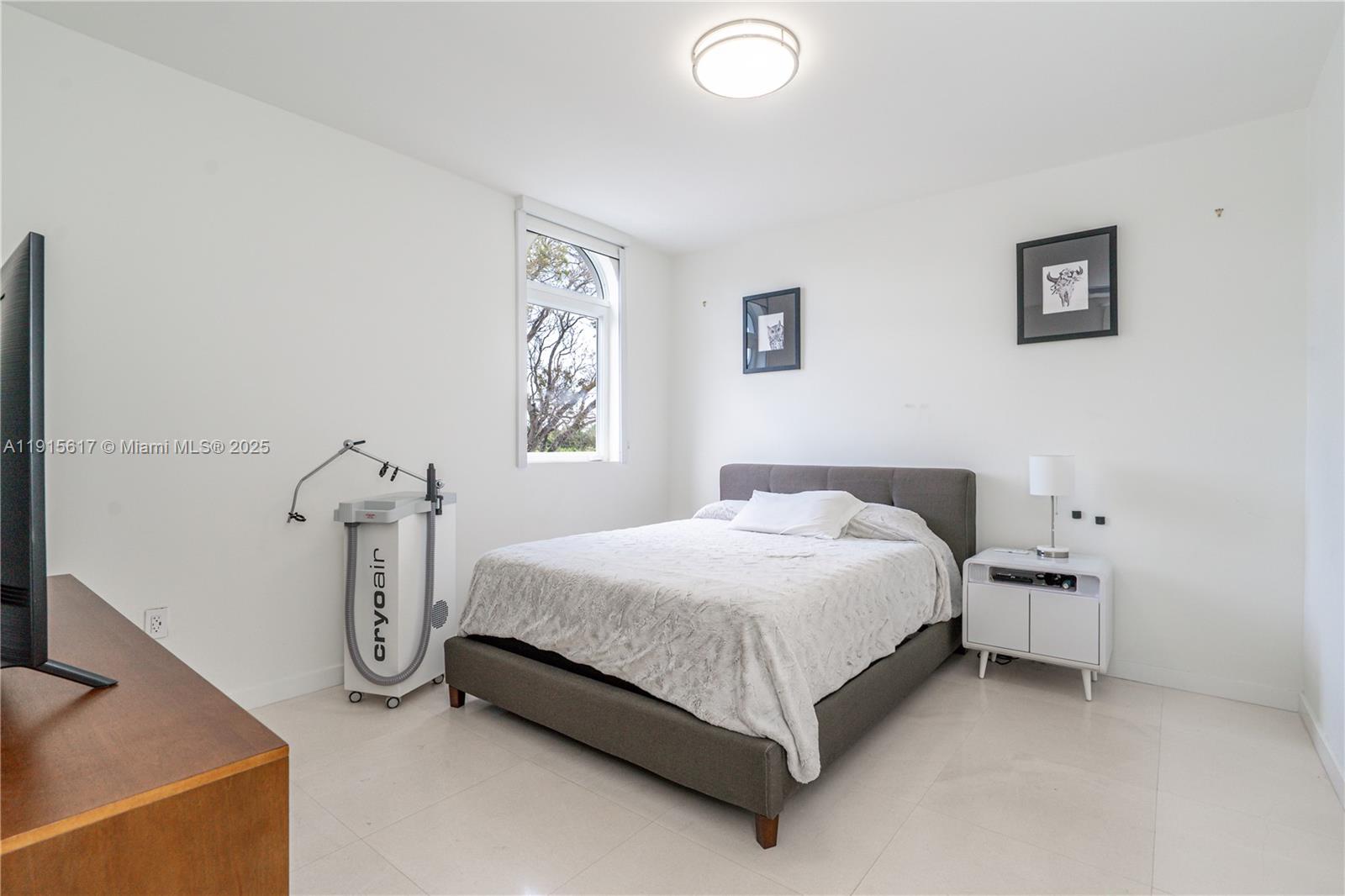 5978 Alton Rd Miami Beach, FL 33140