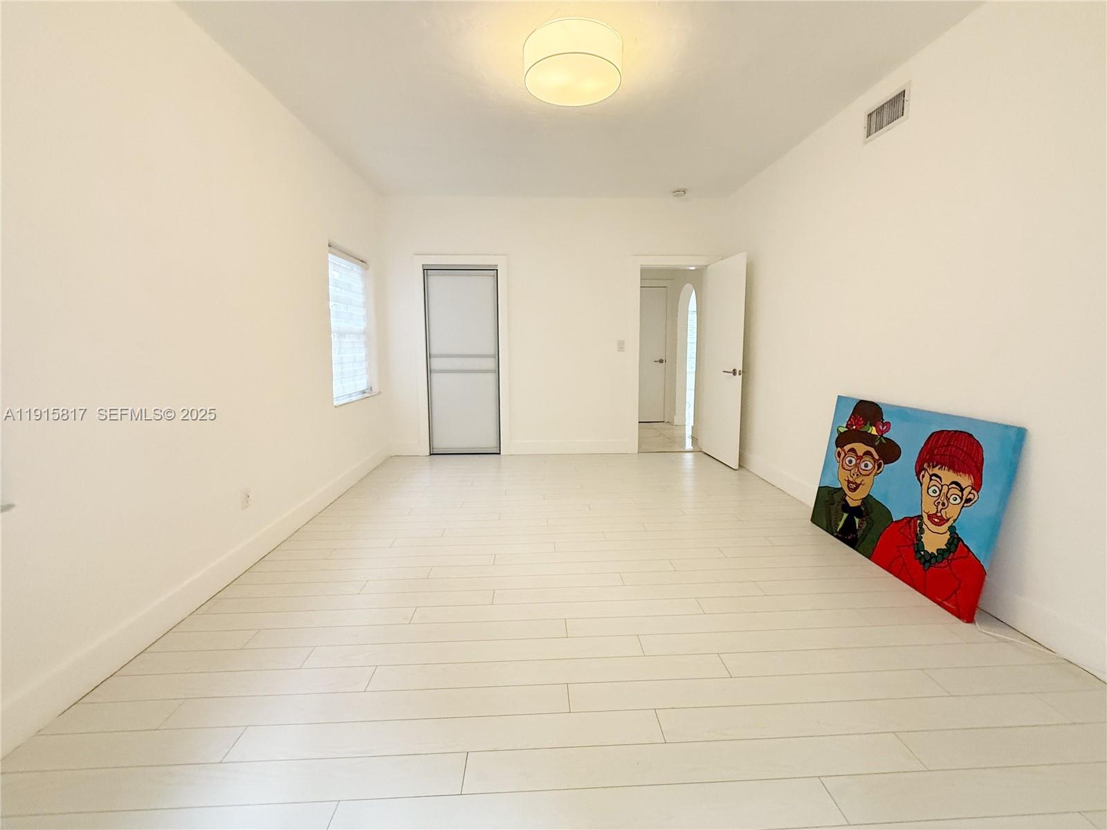 5835 La Gorce Dr Miami Beach, FL 33140