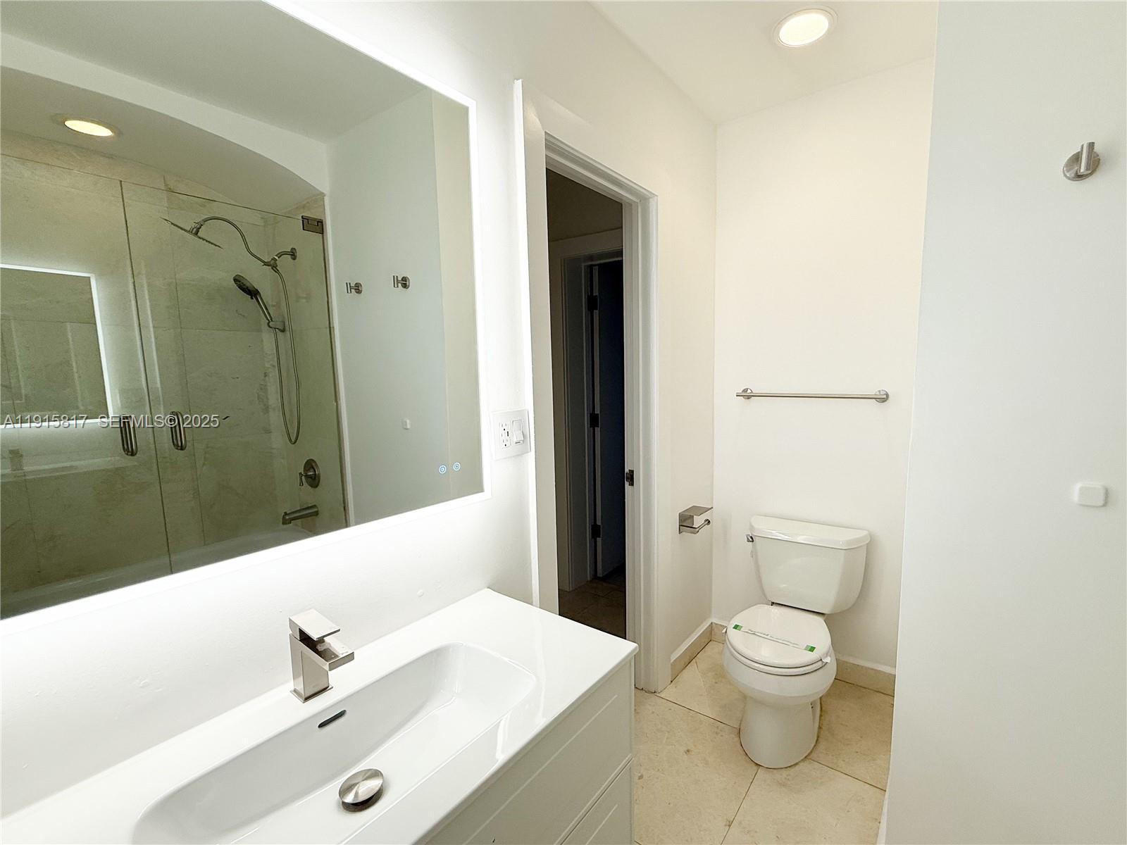 5835 La Gorce Dr Miami Beach, FL 33140