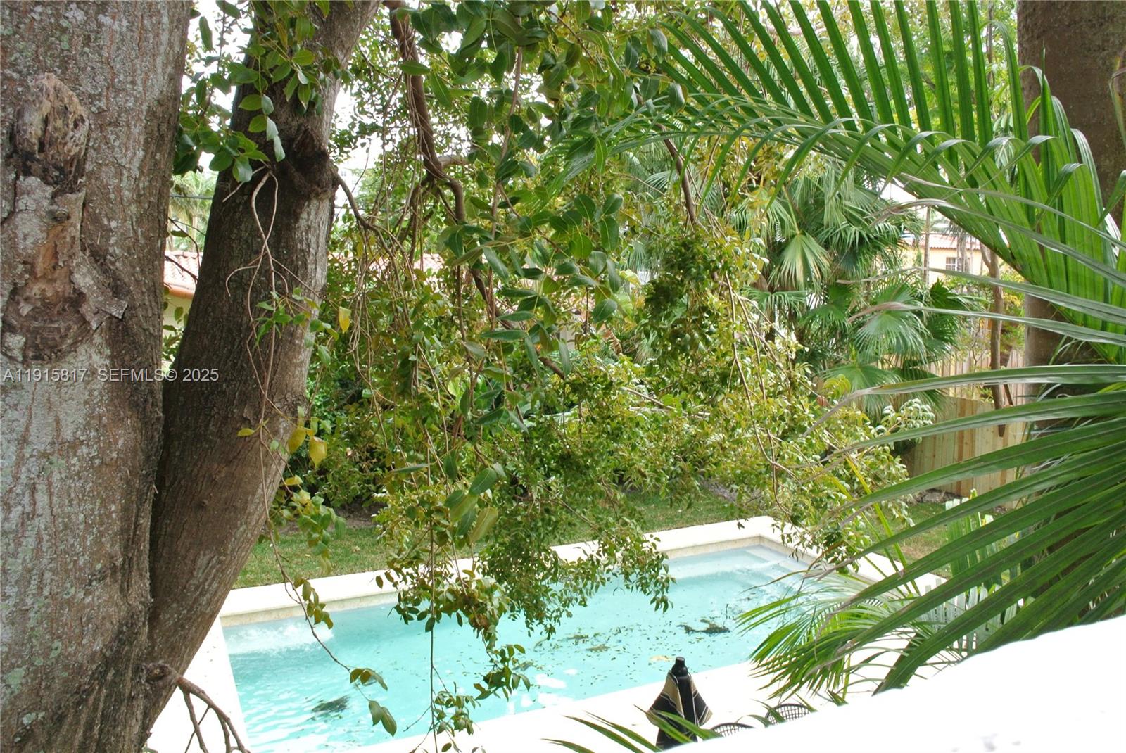 5835 La Gorce Dr Miami Beach, FL 33140