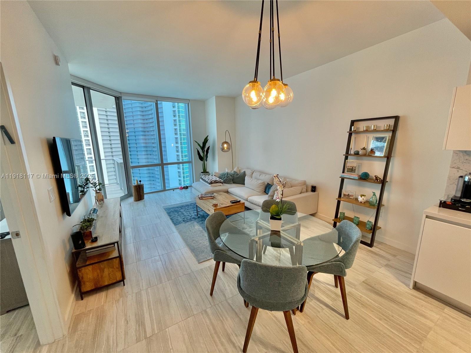 851 NE 1st Ave #2605 Miami, FL 33132