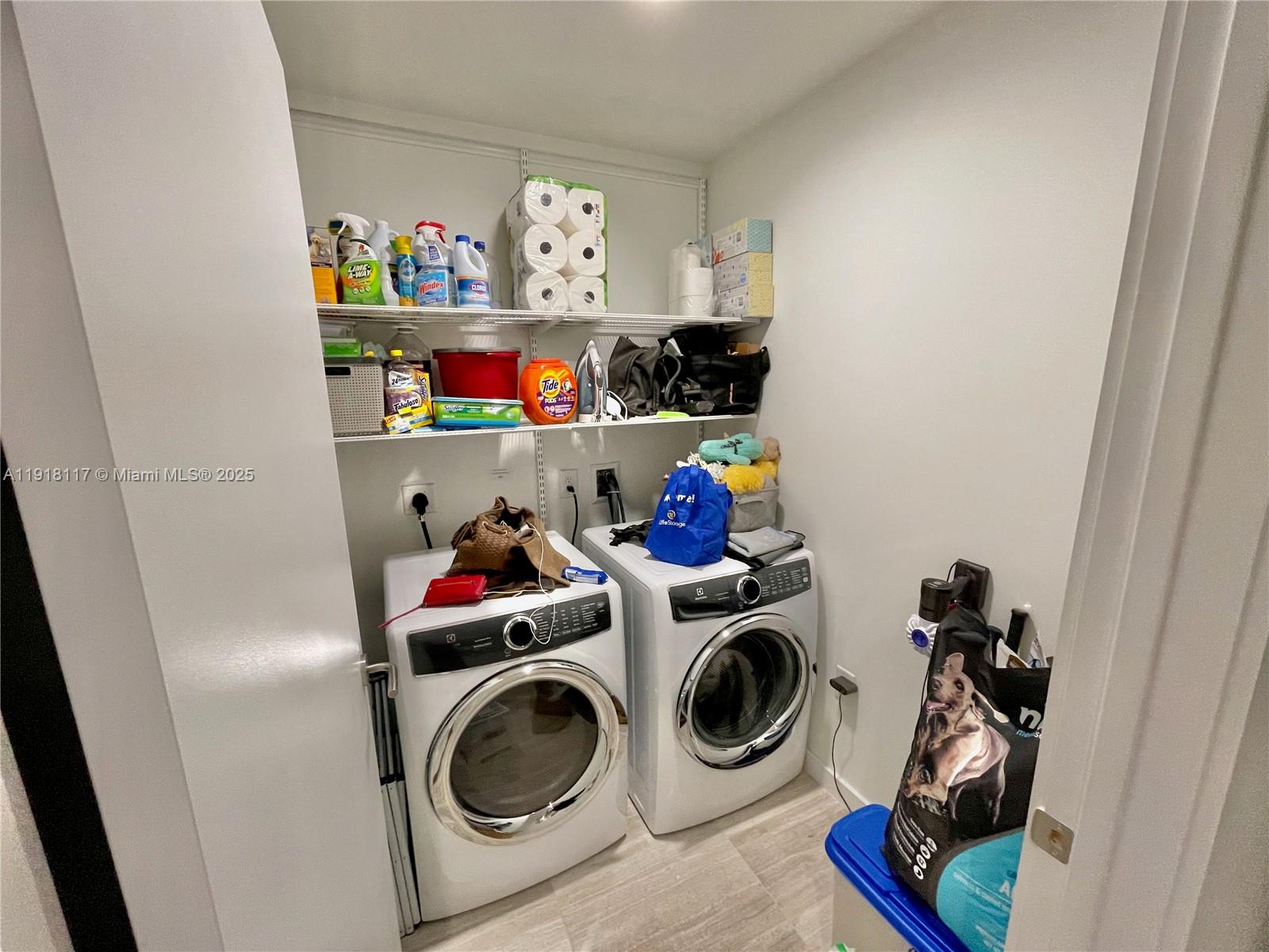 851 NE 1st Ave #2605 Miami, FL 33132