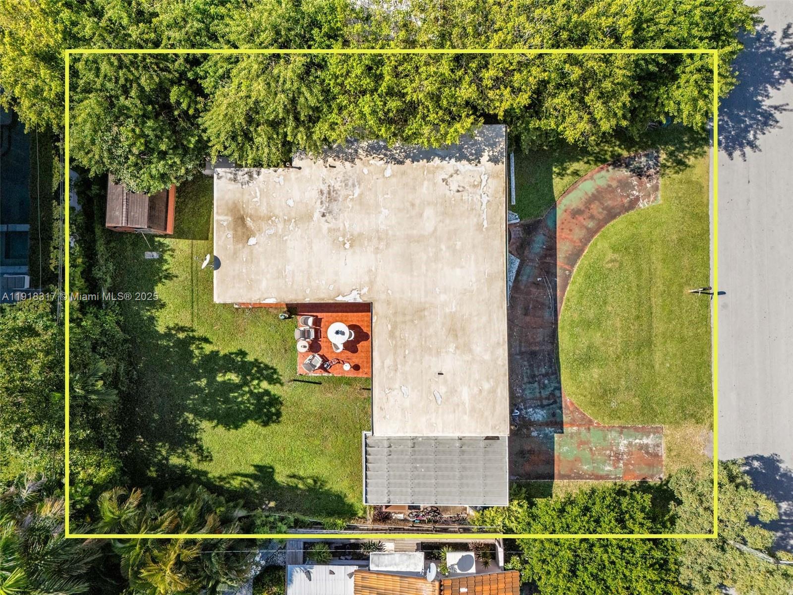 242 189th St Sunny Isles Beach, FL 33160