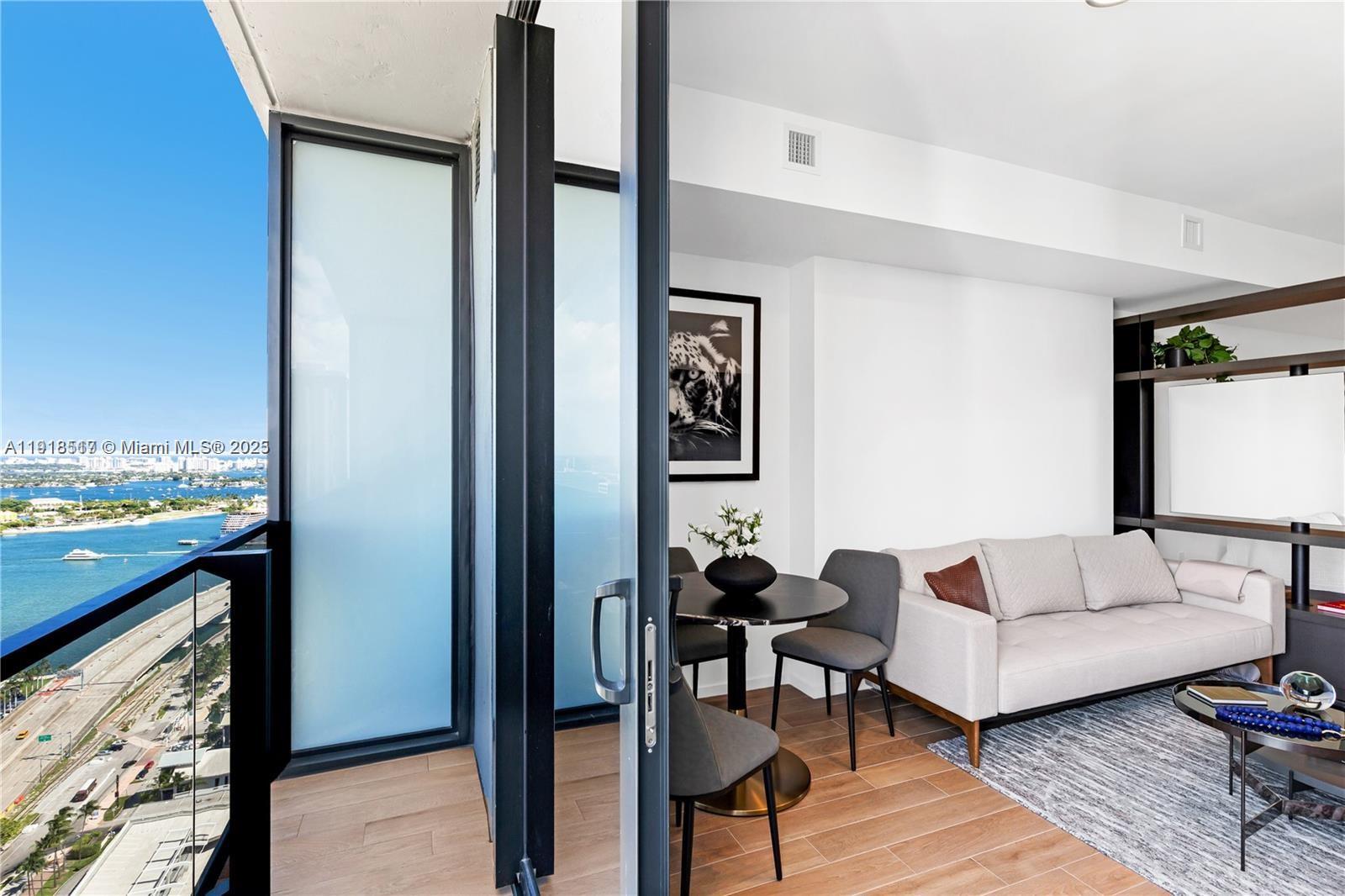 398 NE 5th St #3406 Miami, FL 33132