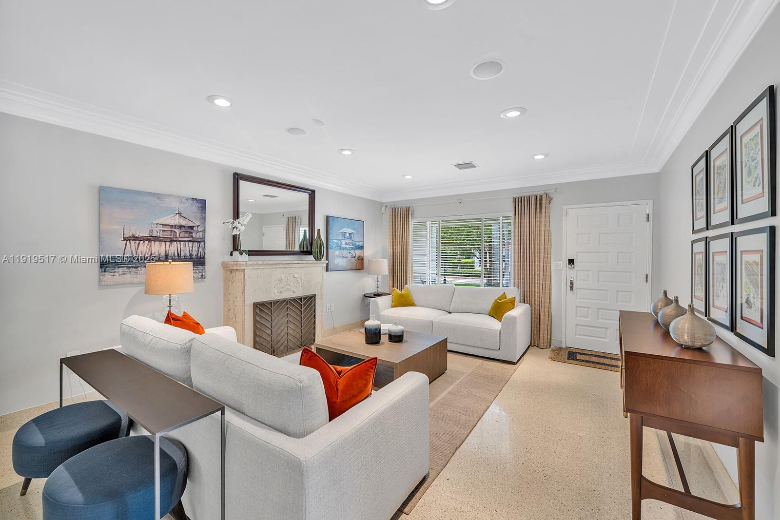 5915 La Gorce Dr Miami Beach, FL 33140