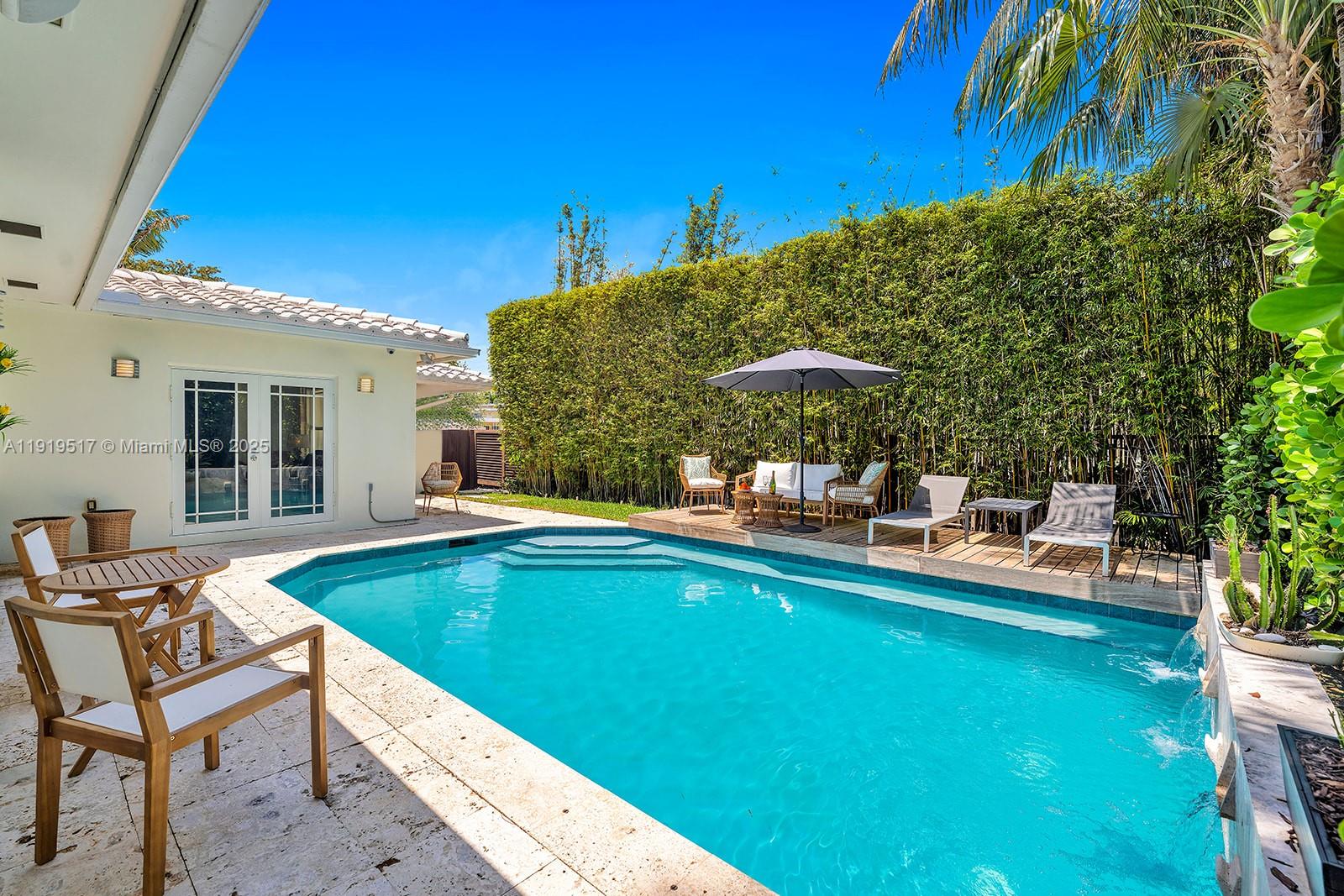 5915 La Gorce Dr Miami Beach, FL 33140