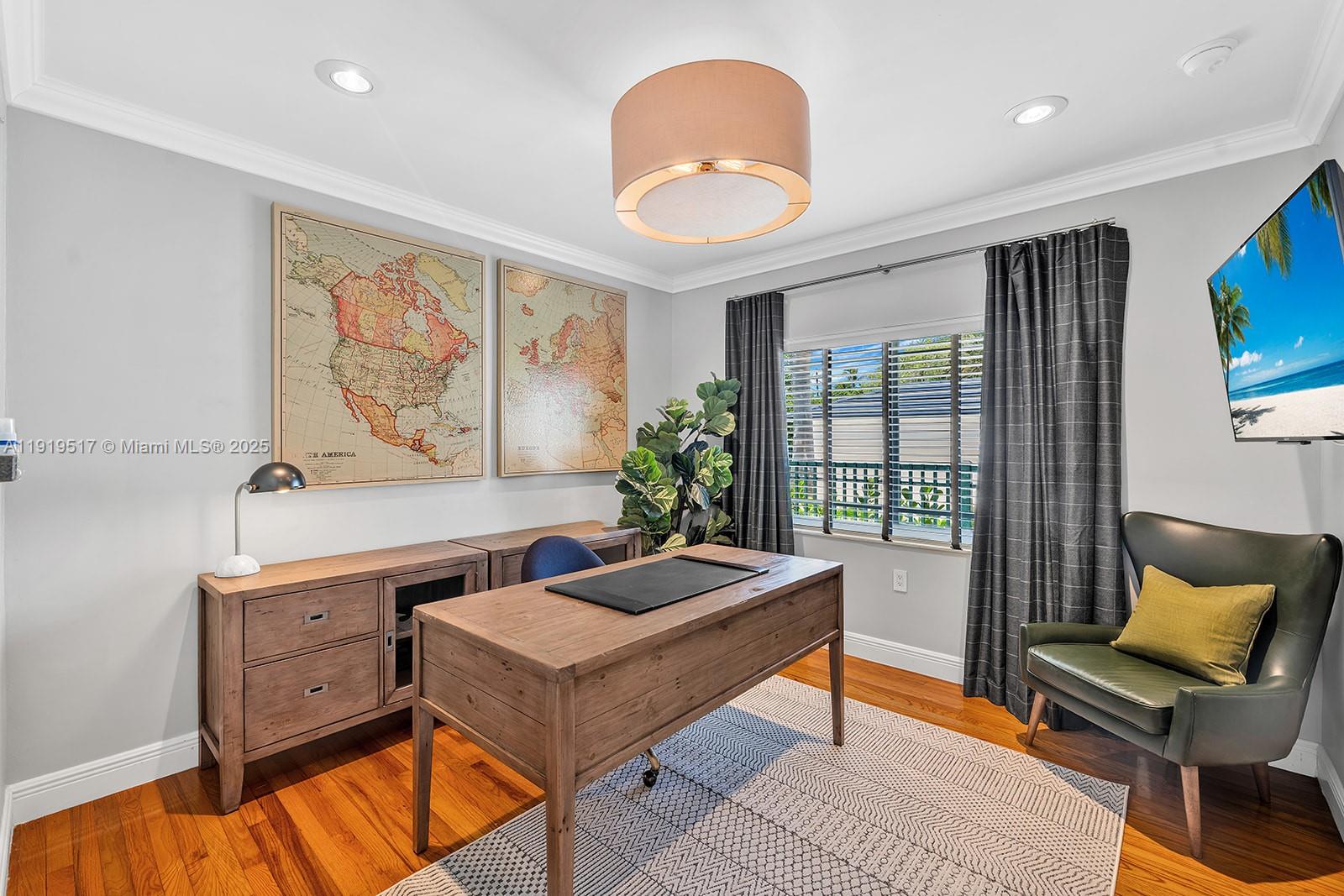 5915 La Gorce Dr Miami Beach, FL 33140