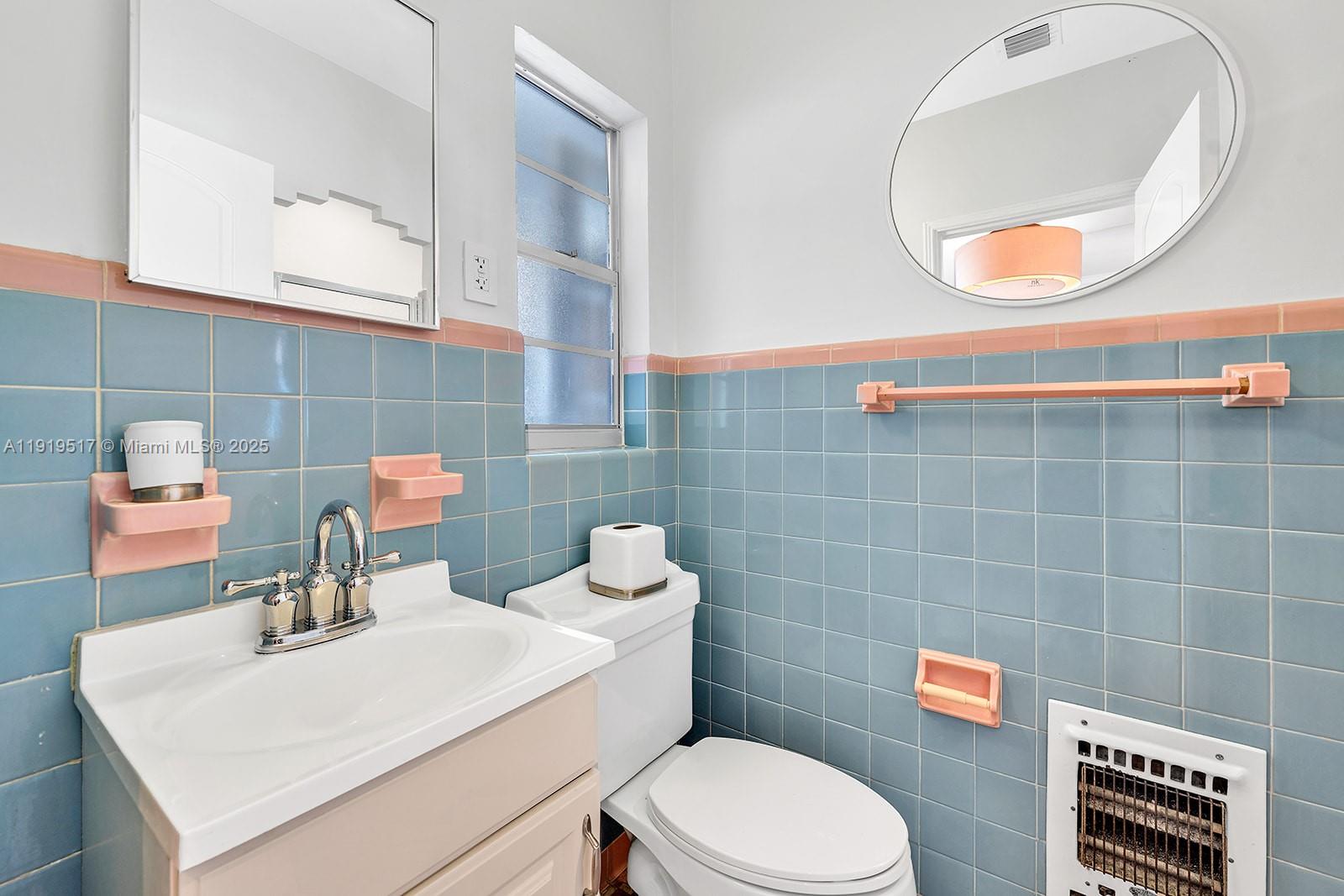 5915 La Gorce Dr Miami Beach, FL 33140