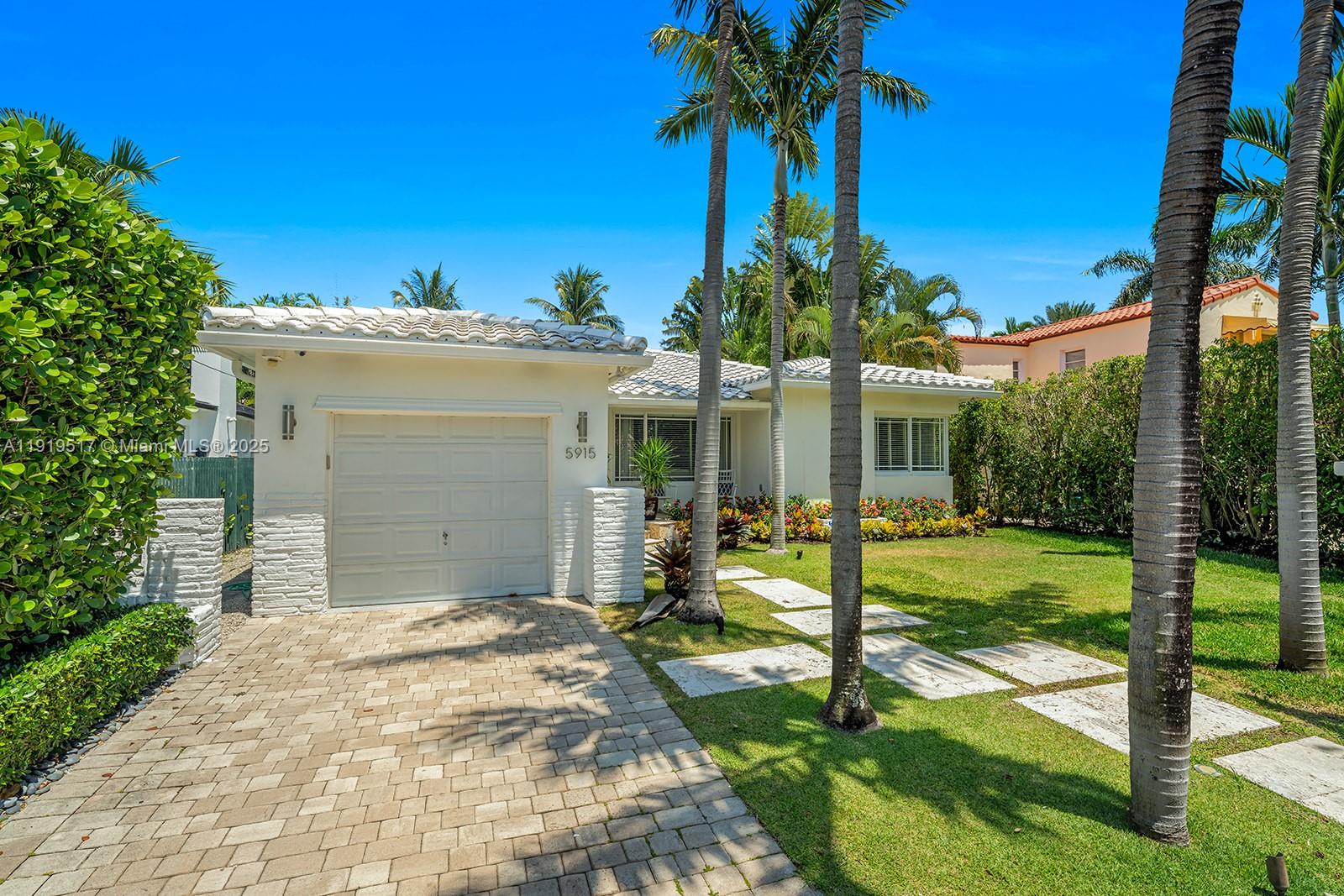 5915 La Gorce Dr Miami Beach, FL 33140