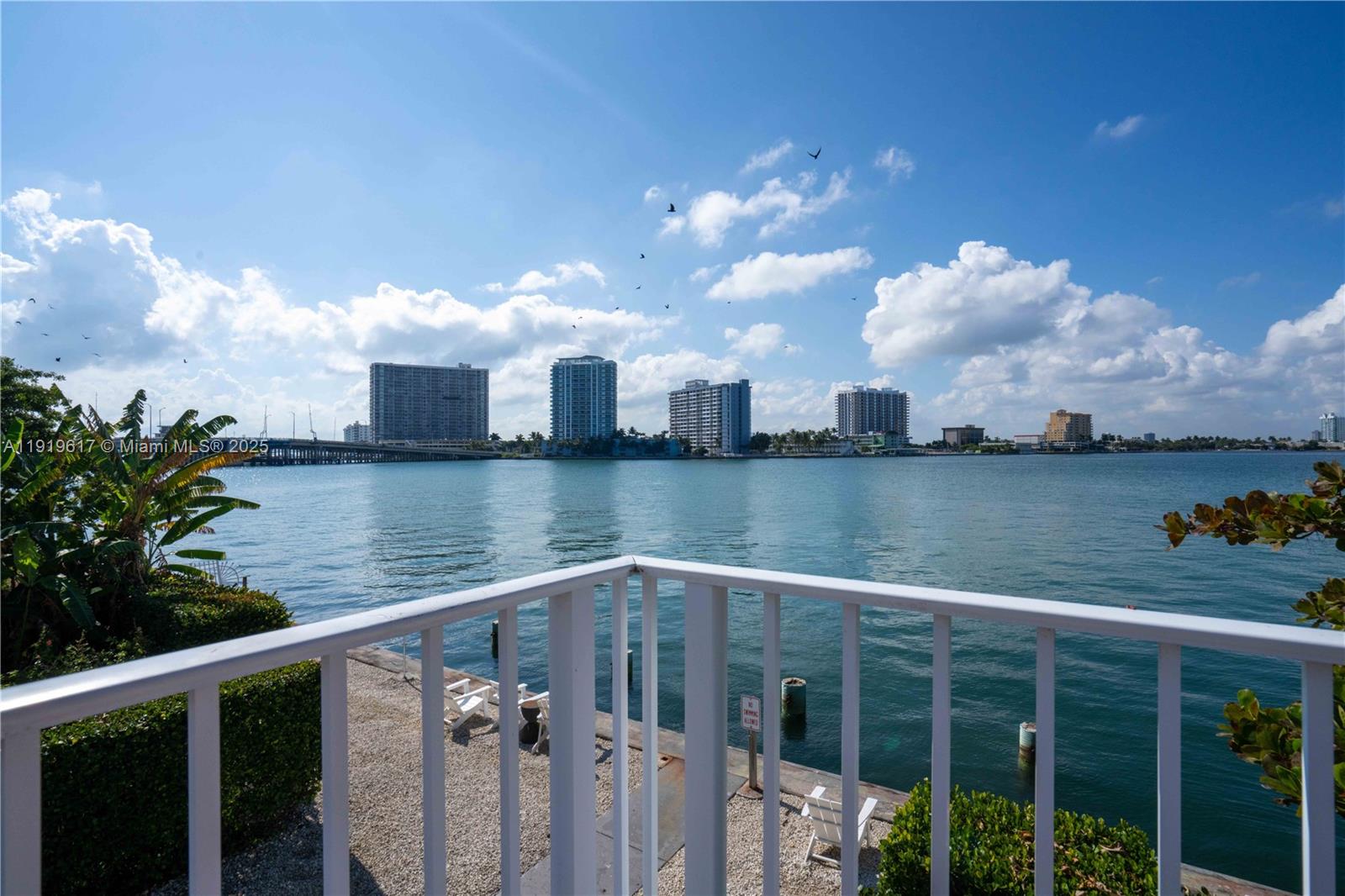 2180 Bay Dr #9B Miami Beach, FL 33141