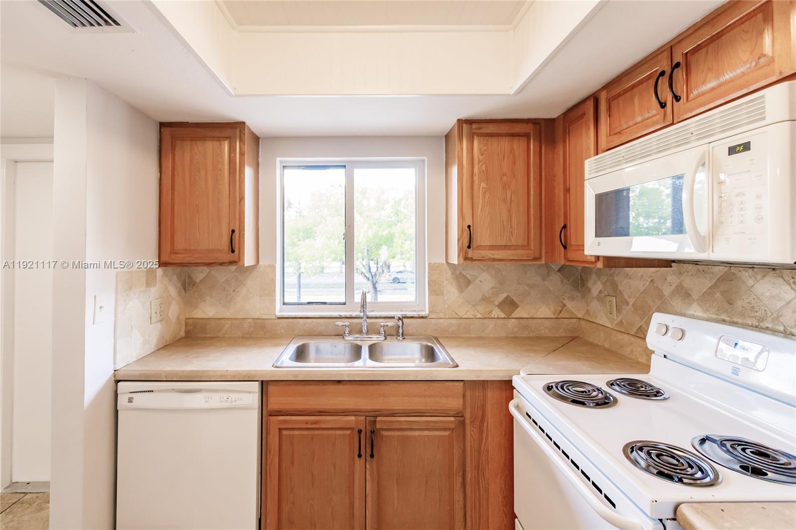 2680 Park Windsor Dr #510 Fort Myers, FL 33901