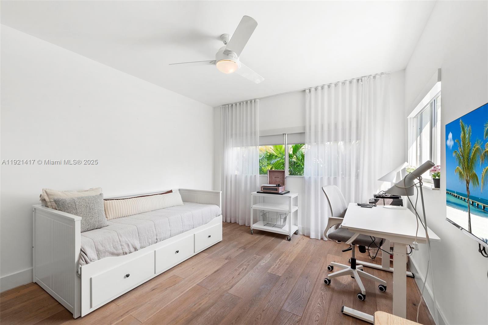 970 S Shore Dr Miami Beach, FL 33141