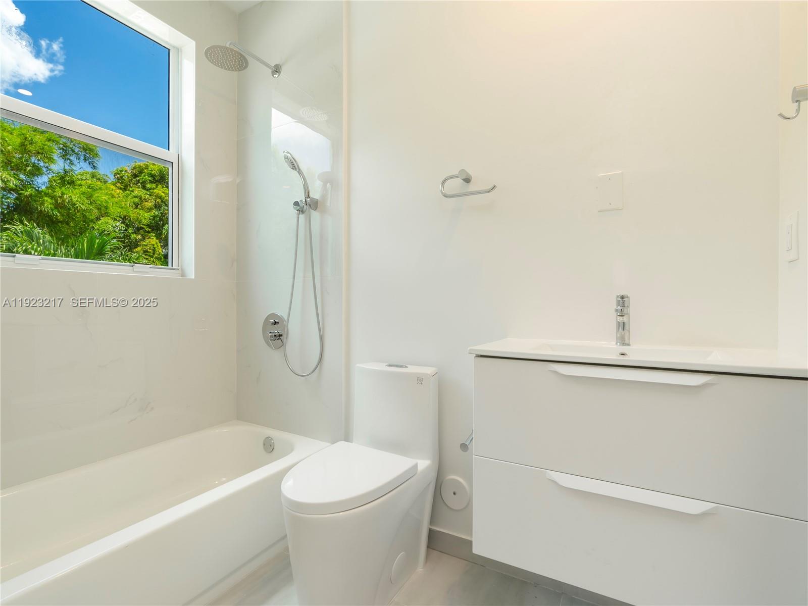 1720 SW 20th St Fort Lauderdale, FL 33315