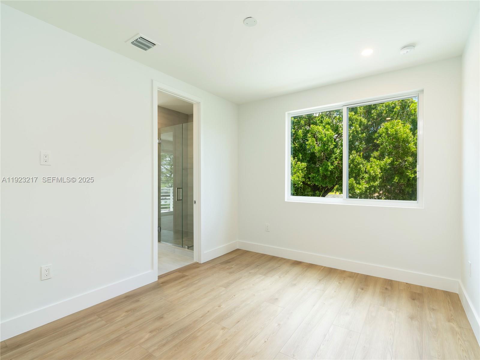 1720 SW 20th St Fort Lauderdale, FL 33315