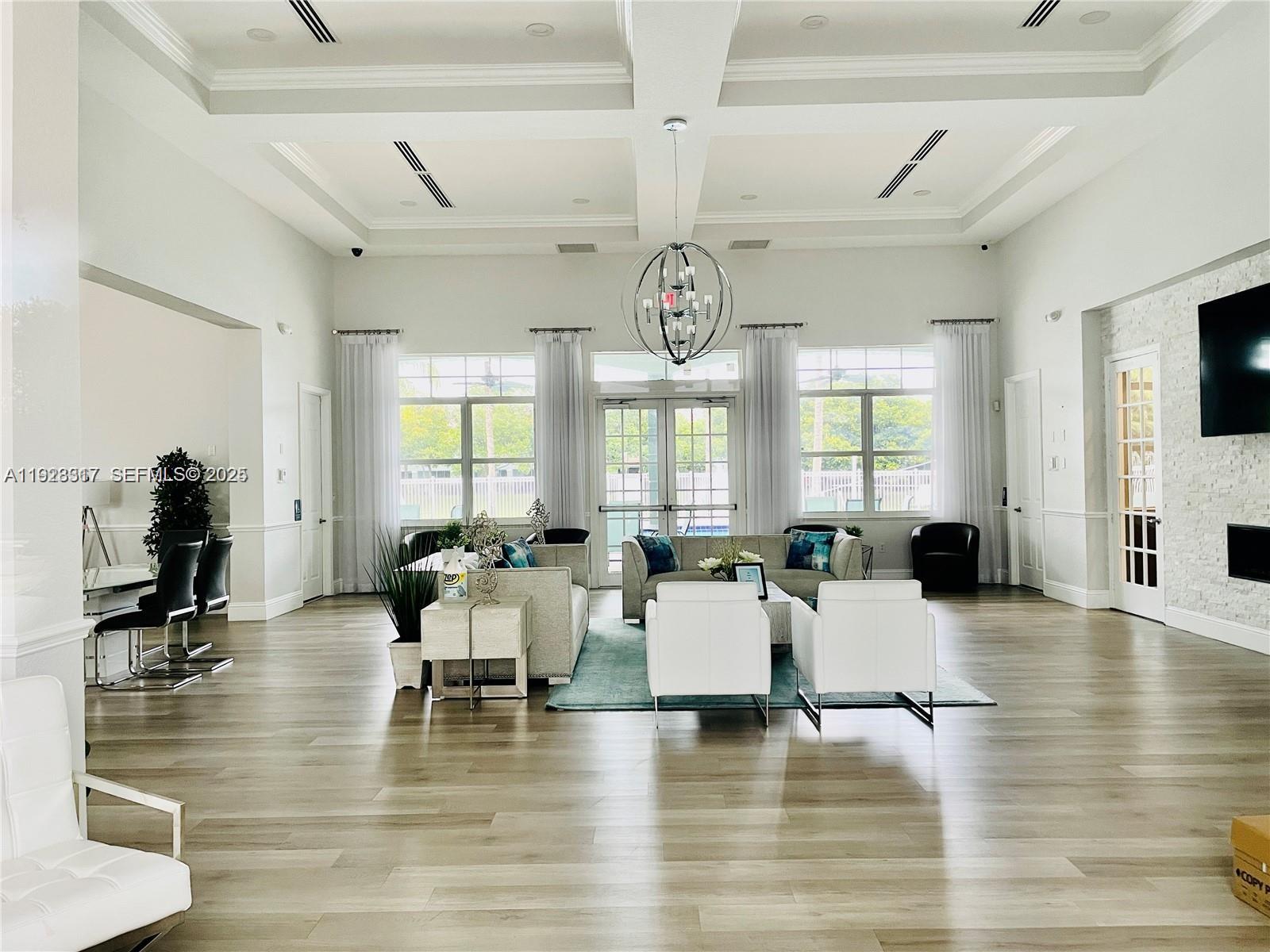 1918 Alamanda Way Riviera Beach, FL 33404