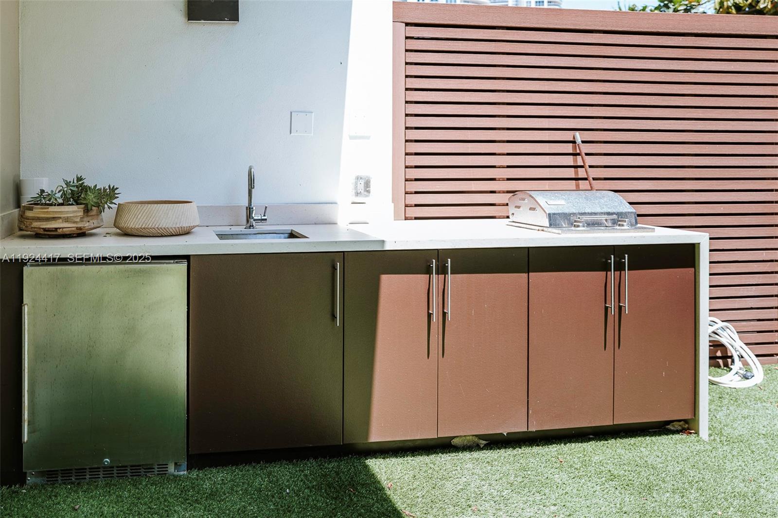 3040 N Ocean Blvd #N105 Fort Lauderdale, FL 33308