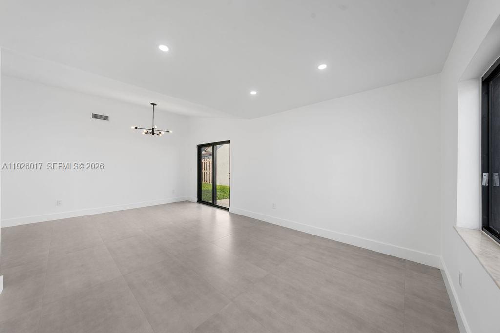 13338 SW 113th Pl Miami, FL 33176