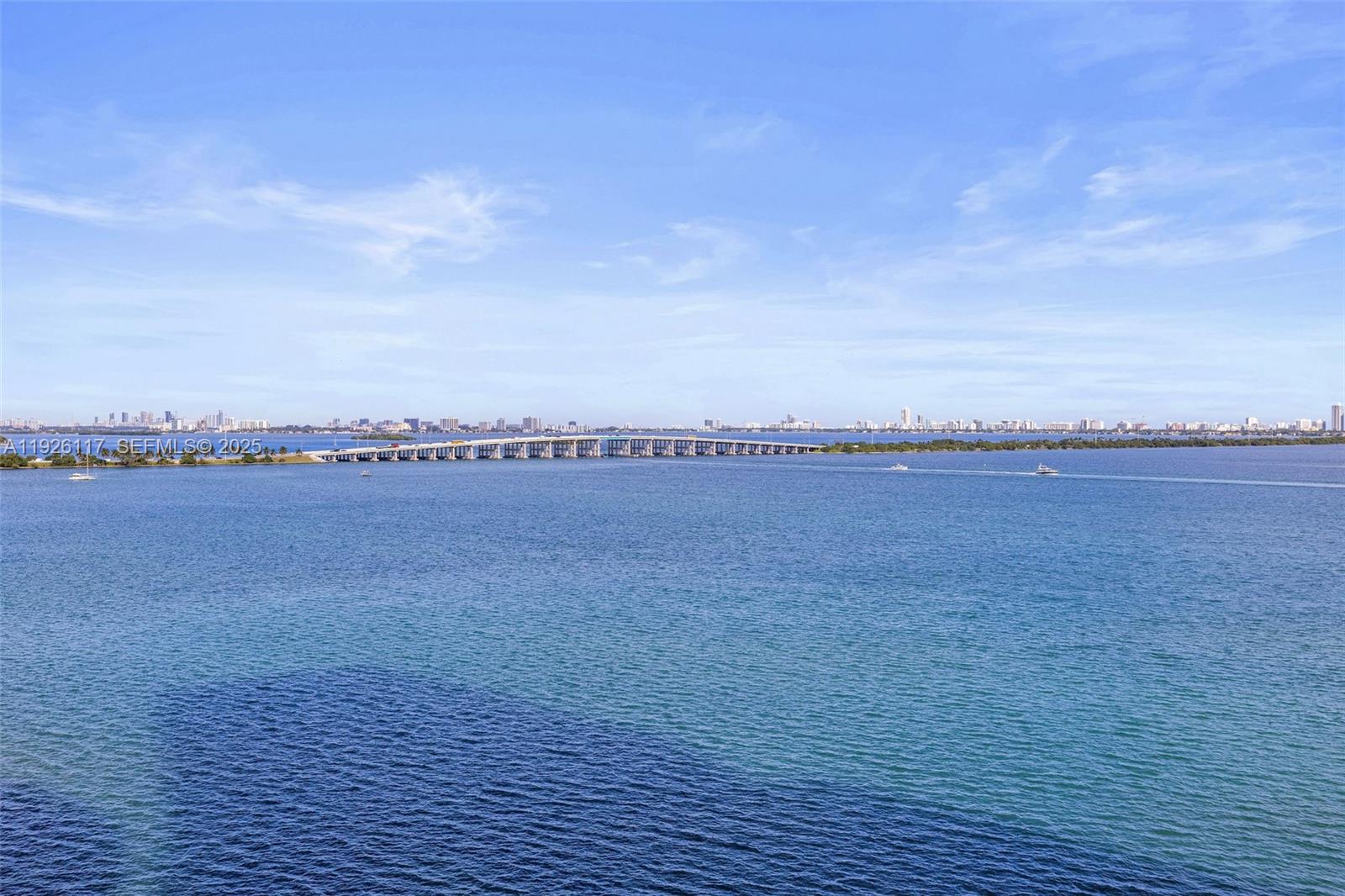 image Onyx on the Bay31