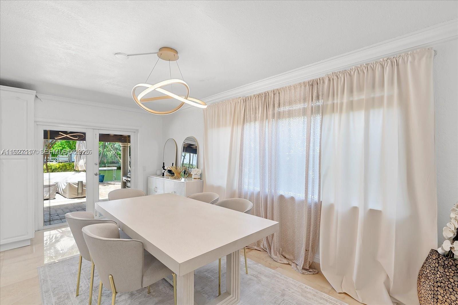 3220 NE 164th St North Miami Beach, FL 33160