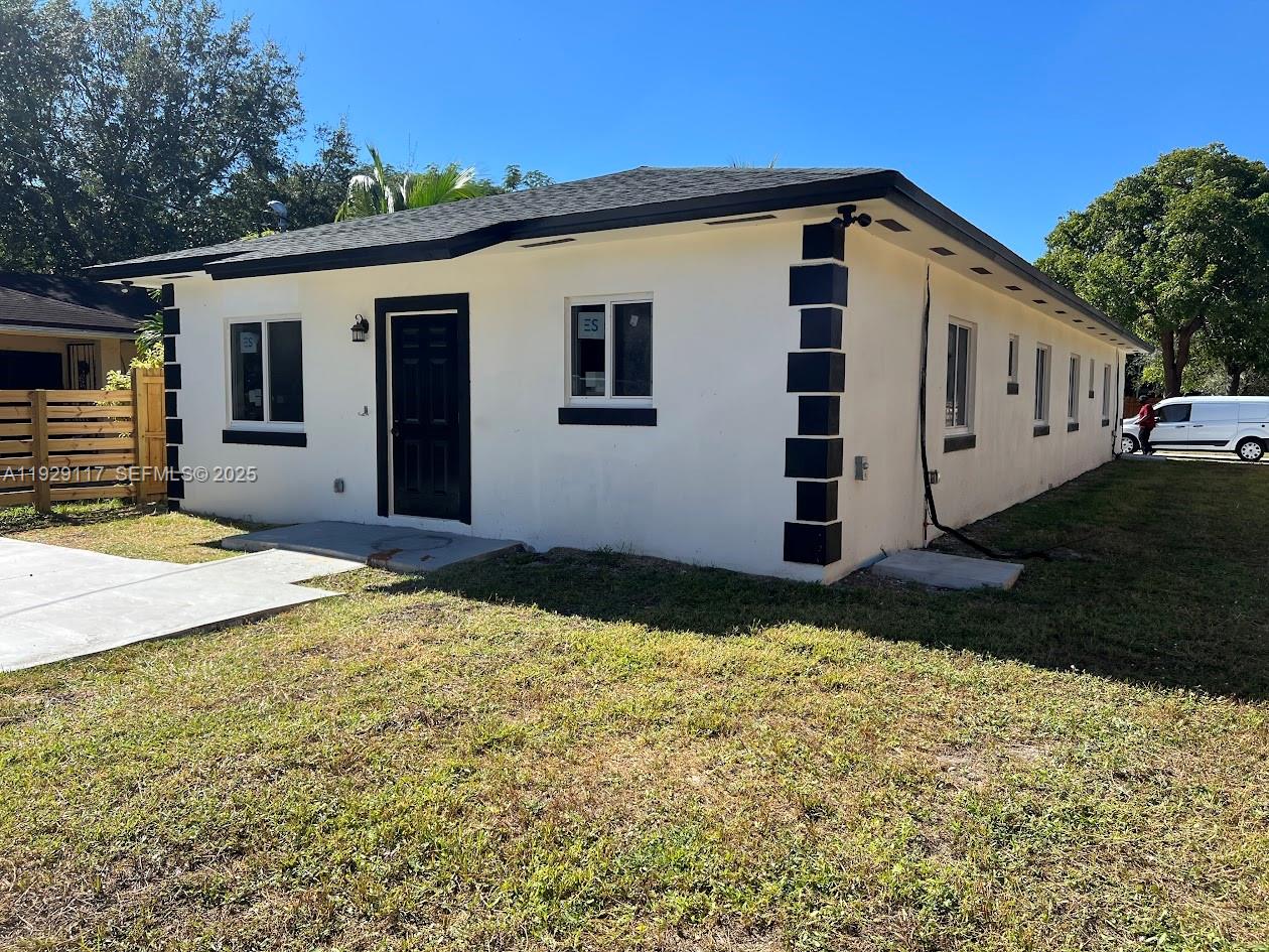 9254 NW 3rd Ave Miami, FL 33150