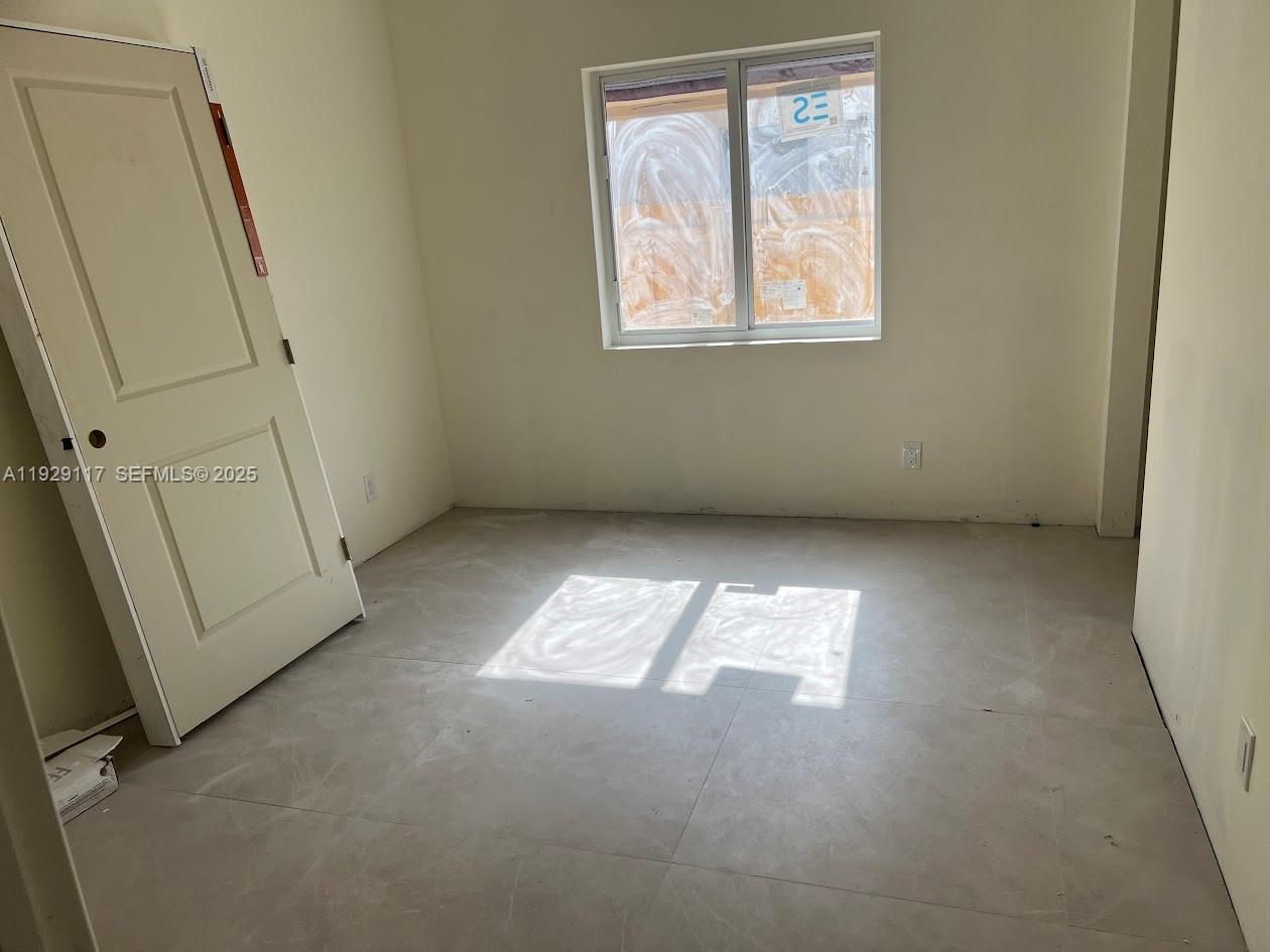 9254 NW 3rd Ave Miami, FL 33150