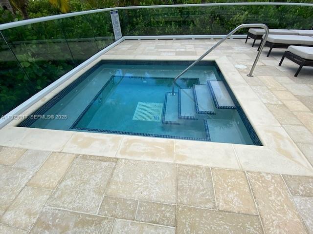 400 S Pointe Dr #2105 Miami Beach, FL 33139