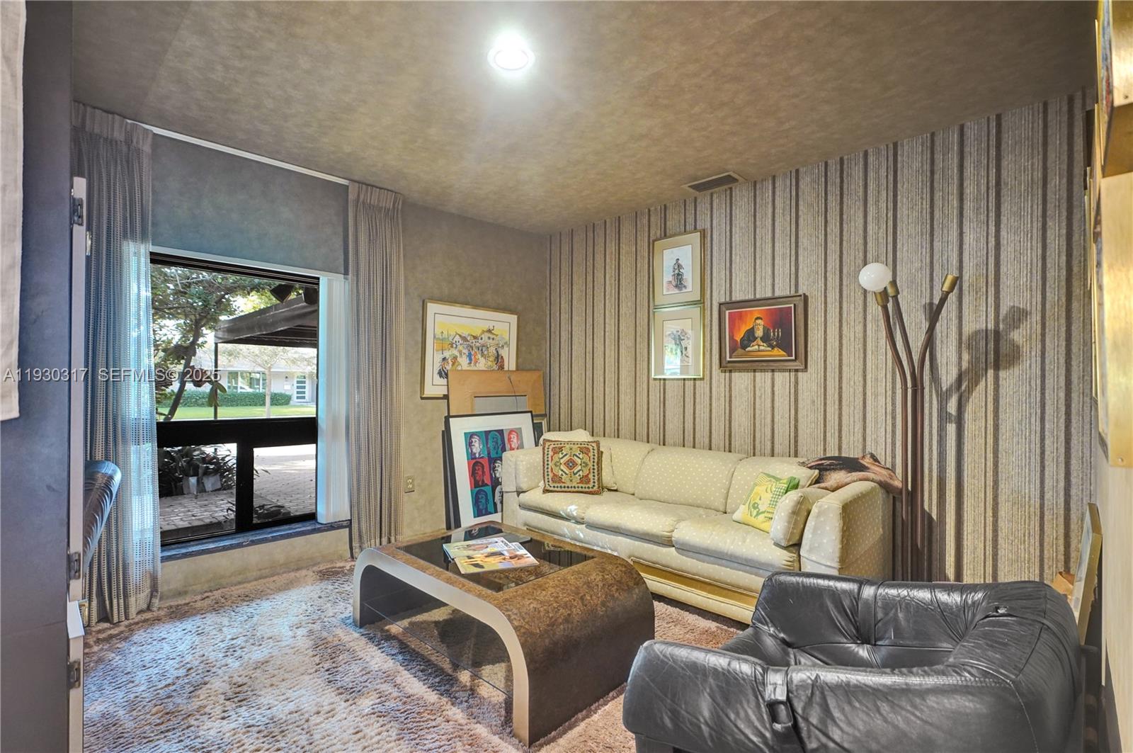 8115 SW 92nd Ct Miami, FL 33173