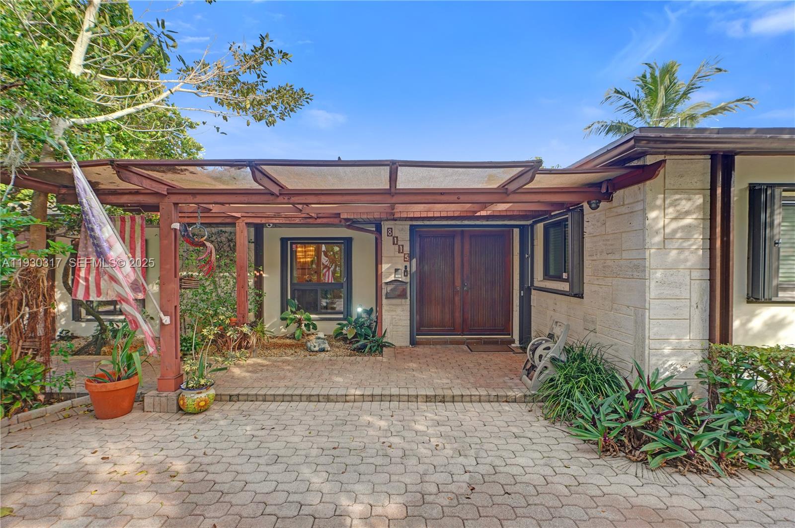 8115 SW 92nd Ct Miami, FL 33173